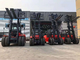 Chinese 16.0 ton to 18.0 ton heavy diesel forklift with Cummins engine 16 ton container forklift with cheap price supplier