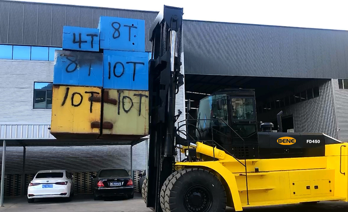 Chinese biggest diesel forklift 45ton heavy duty forklift 45ton container forklift truck with side shifter