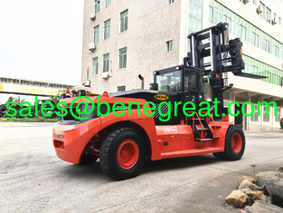 China 30T big forklift with 2 Stage 4m Duplex Mast Diesel Forklift supplier