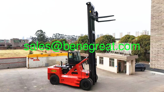 China BENE 42ton heavy duty forklift 40 tons diesel forklift with container spreader supplier