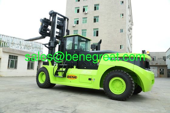 Chinese 30ton heavy duty forklift with Cumins engine 30ton container forklift with low price supplier