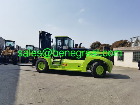 Chinese 30ton heavy duty forklift with Cumins engine 30ton container forklift with low price supplier
