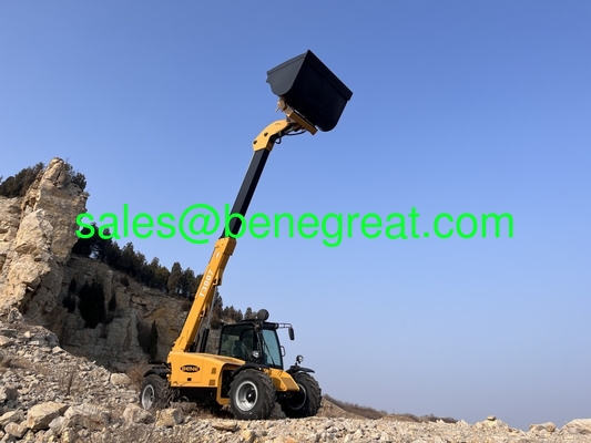 2.5ton 3.5 ton telehandler 3 ton telescopic forklift 4ton 4X4 WD all terrain forklift supplier