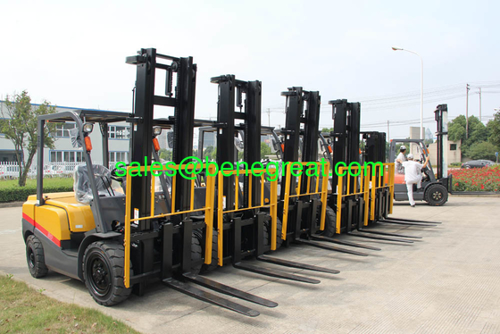 3.0 ton diesel forklift with isuzu engine 3.0t forklift truck price supplier