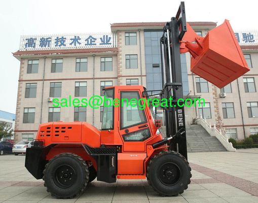 Empilhadeira todo-terreno 3.5 toneladas 4x4 3.5 ton Empilhadeira todo-o-terreno supplier