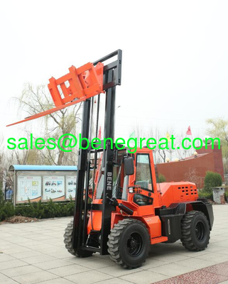 Empilhadeira todo-terreno 3.5 toneladas 4x4 3.5 ton Empilhadeira todo-o-terreno supplier