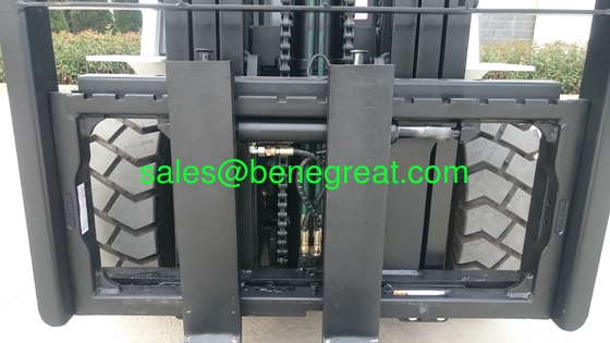 3.0ton diesel forklift with isuzu engine 3.0t forklift truck with triplex mast supplier