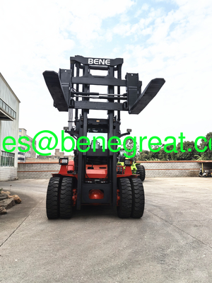 Chinese 30 ton CPCD300 diesel forklift truck FD300 container forklift with triplex mast supplier