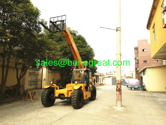 chinese 2.5ton telehandler 2.5ton telescopic forklift with 8000mm max lifting heigh supplier