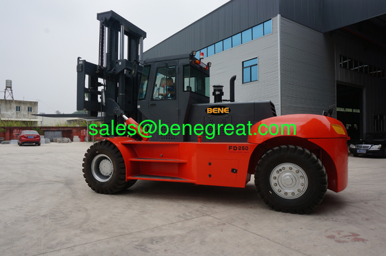 Chinese heavy duty forklift factory 25ton to 28ton/30ton container reach stacker with Cummins engine supplier