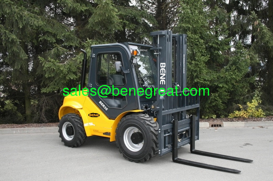 BENE 4 wheel drive 3.5ton rough terrain forklift truck with closed cabin supplier