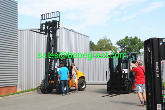 BENE cross-country forklift 3.5 ton rough terrain forklift truck with 3500mm duplex mast supplier