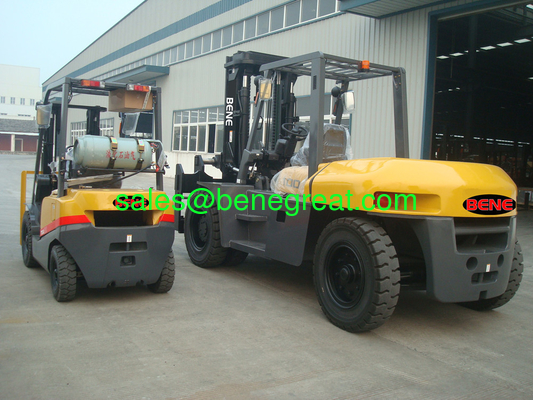 BENEN 10 ton forklift truck VS TCM 10 ton diesel forklift with ISUZU 6BG1 engine supplier