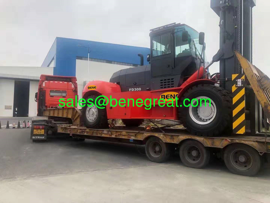 30T-32T ton diesel forklift truck 30ton container forklift with 4000mm mast supplier