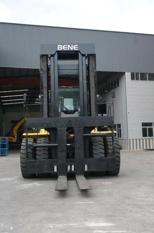 Chinese biggest diesel forklift 45ton heavy duty forklift 45ton container forklift truck with side shifter