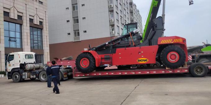 Chinese container reach stacker manufacturer vs Sany 45ton container lift truck Hyster 45 ton container stacker price