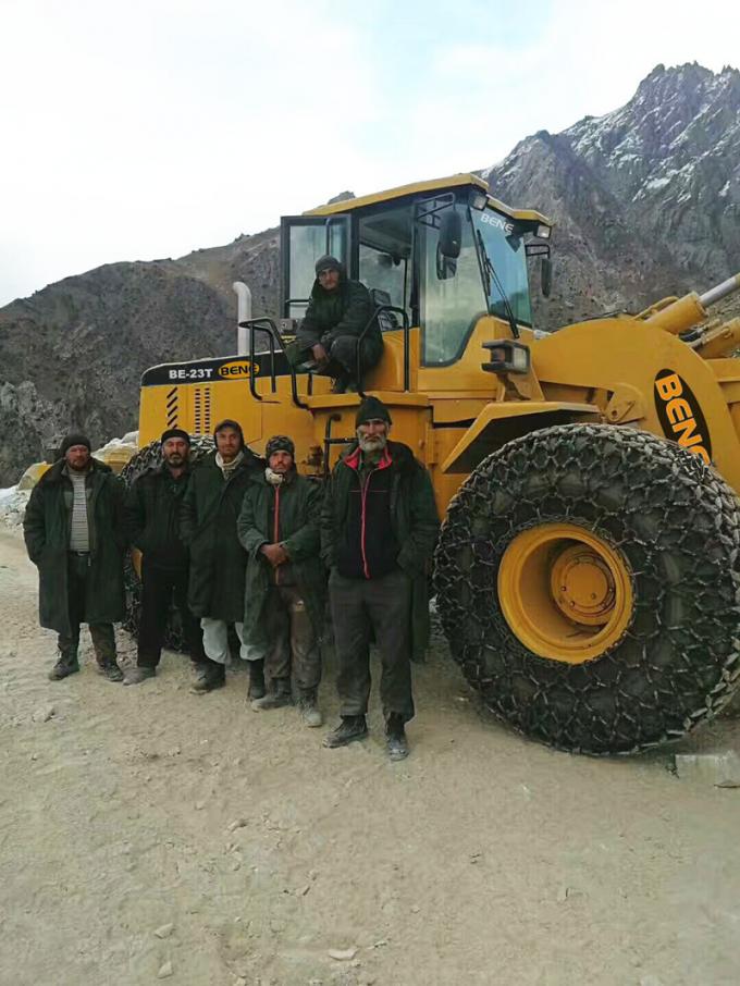 Chinese 23ton forklift loader 23ton diesel forklift 23ton wheel loader with Cummins engine for sale